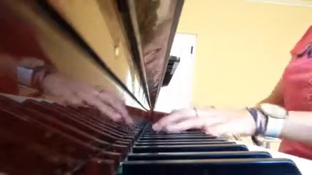 She will be loved by Maroon5(PIANO COVER) смотреть онлайн