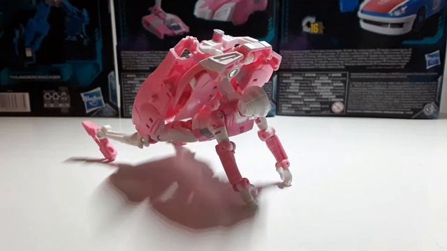 Transformers War for cybertron trilogy | EARTHRISE : ARCEE transformation смотреть онлайн