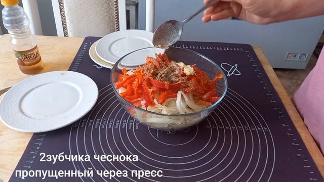 Салат из отварной цветной капусты с овощами.Очень вкусный,витаминный и полезный салат для организма смотреть онлайн