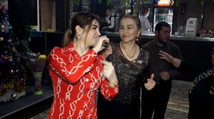 Как же она красиво поет на аварском