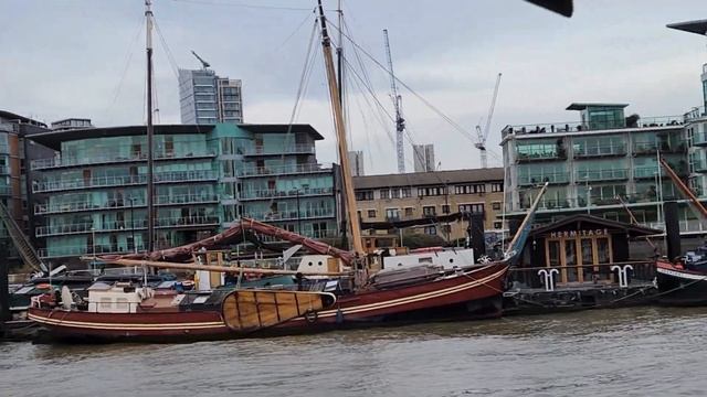 London Uber boat tour. Number 1atraction in London. Boat tour. 2023 Top1 смотреть онлайн