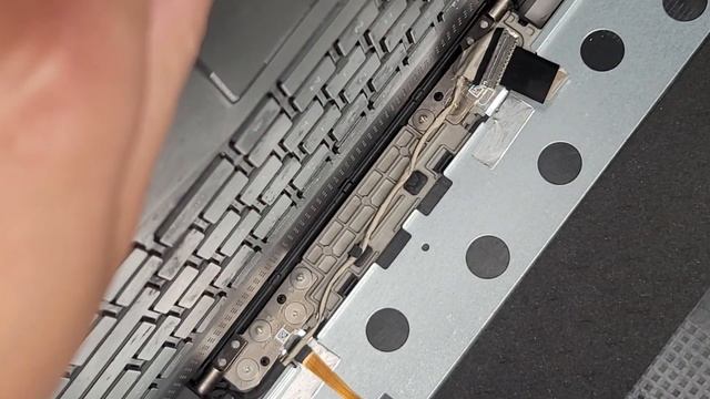 DELL G7 17 7700 Disassembly RAM SSD Hard Drive Upgrade Battery LCD Screen Replacement Repair смотреть онлайн