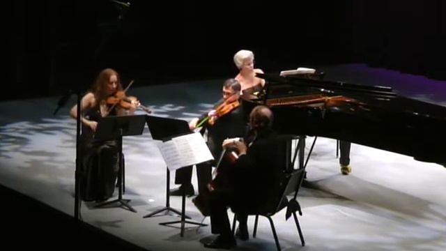 E.W. Korngold - Suite Op. 23 - NEW YORK PIANO QUARTET (live at The New York Chamber Music Festival) смотреть онлайн