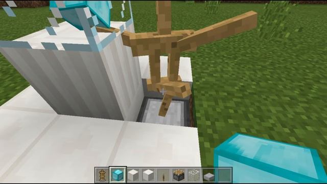 How To Display Any Item In Minecraft Bedrock [No Commands / Item Frames] (Mobile, Win10, Console) смотреть онлайн