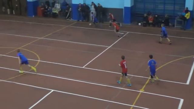 Футбольная школа "Харьков"-фк"Гелиос",лига 2003,4-1,второй тайм смотреть онлайн