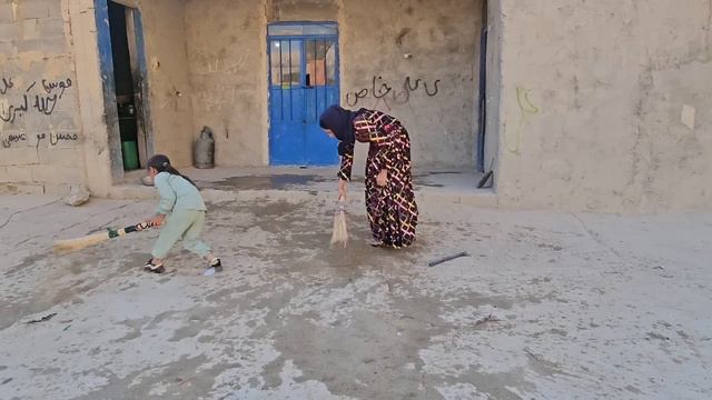 Nomadic Documentary: Maryam's War For Living Expenses