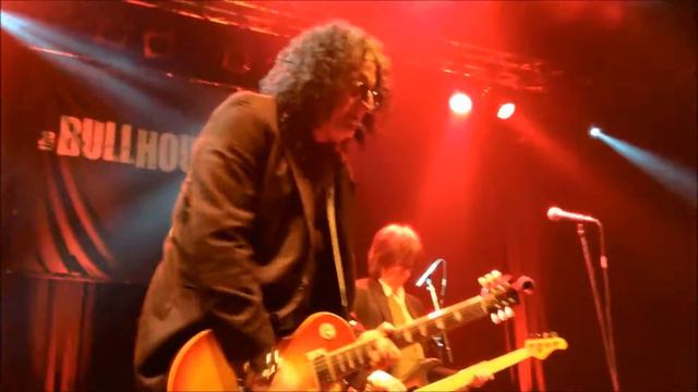 Rick Richards & The Bullhounds - "Hippy Hippy Shake" (Live - Copenhagen, 2016) смотреть онлайн
