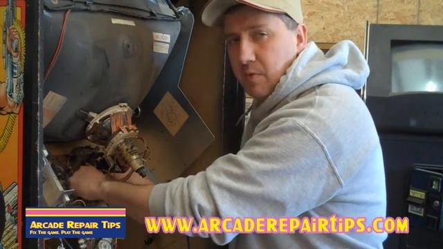 Arcade Repair Tips - Removing And Installing A Monitor Chassis смотреть онлайн