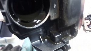 Рено Дастер масло в воздушном тракте.