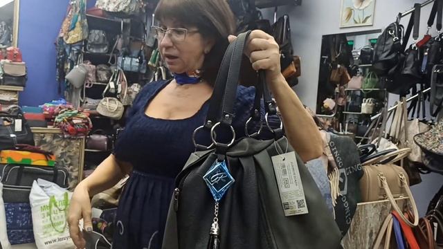 #стильнаясумка ? ЧЁРНАЯ МОДЕЛЬ СУМОЧКИ ? ОЧЕНЬ ИНТЕРЕСНАЯ ? смотреть онлайн