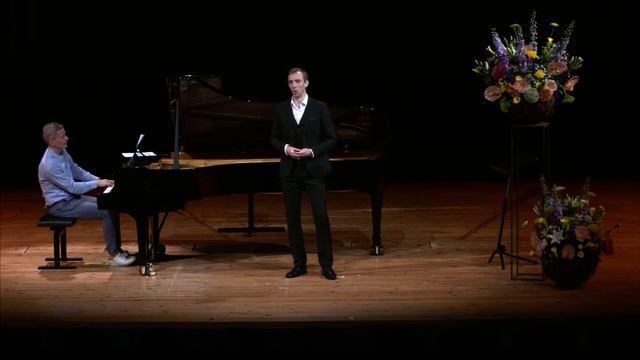 Baritone Luke Terence Scott | Adagio | Stenhammar смотреть онлайн