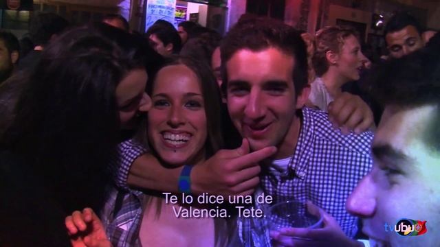 La fiesta Erasmus y la noche de Oporto - Universidad de Burgos смотреть онлайн