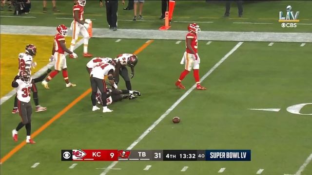 Patrick Mahomes Makes A CRAZY Throw & Darrel Williams Drops TD Pass That Hits Him In The Face смотреть онлайн