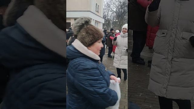 Ах, какая женщина.....11.02.23 Гомель парк Луначарского ? смотреть онлайн