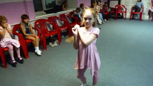 Фототренинг юных моделей.wmv смотреть онлайн