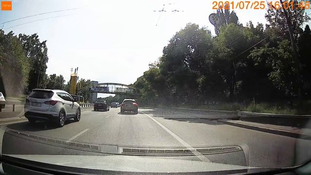 бусик успел, в полосе А споймали смотреть онлайн