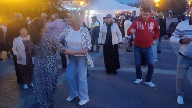 Белгородские Танцы В Кругу Друзей. смотреть онлайн