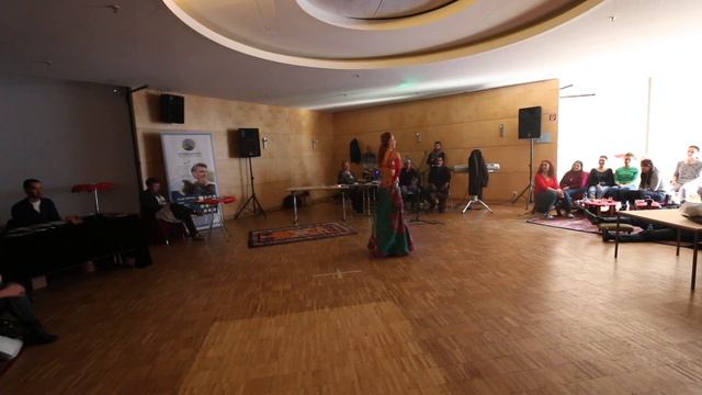 Yasmin Almas Bellydance Tabla Drum Solo Orient Cafe World of Orient Hannover смотреть онлайн