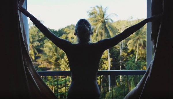 Feelings of Love [music video]