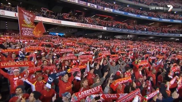 • Liverpool FC ⁞ 95.000 Liverpool Fans Zingen Het You''ll Never Walk Alone