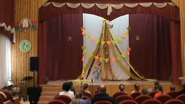 "Серебристые снежинки"София Шкулепа 5лет смотреть онлайн