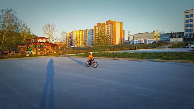 С первого раза:) Самокат Y-Scoo Globber велосипед Rennrad смотреть онлайн