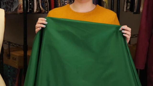 Mood Fabrics PV9000 T34 Kelly Green Silk Taffeta смотреть онлайн