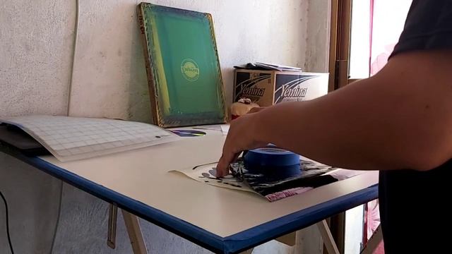 CORTE DE VINIL AUTOADHERIBLE смотреть онлайн