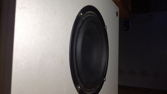 Басс тест сабвуфера 2 часть смотреть онлайн