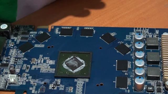 Taking apart a 9600GT смотреть онлайн