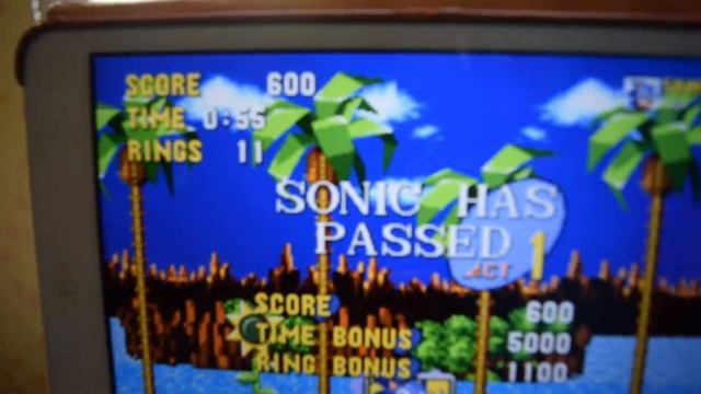 SEGA - Sonic the Hedgehog 1 на IOS - Ipad 2 mini - Легендарная игра. смотреть онлайн