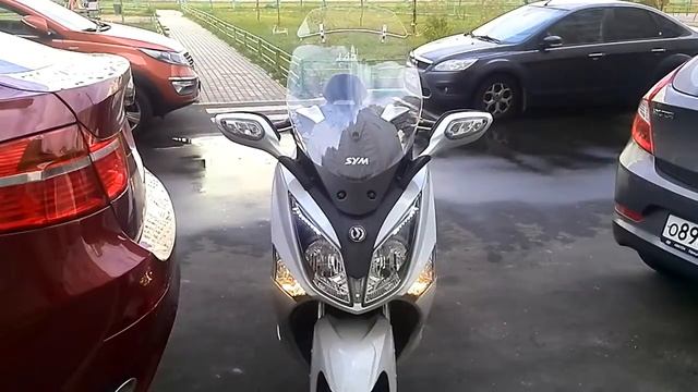 Стробо на SYM Joymax 300i ABS смотреть онлайн