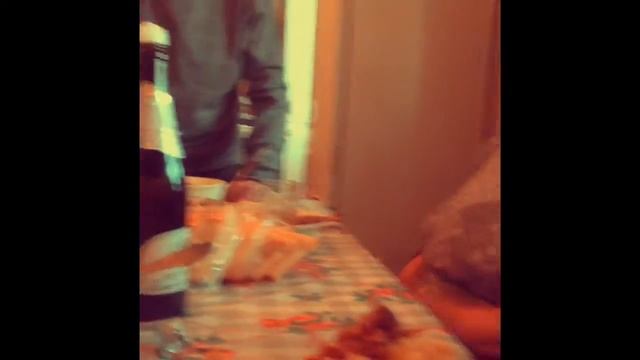 Бабушка Поздравляет Дедушку С Днём Рождения смотреть онлайн