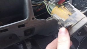 как снять консоль от газеля не снимая панель.