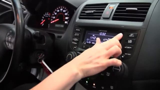 2004 Honda Accord Coupe Feldmann Nissan Bloomington Minneapolis MN Used Walk Around N6461C смотреть онлайн
