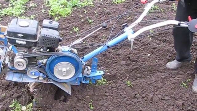Могут ли фрезы Целина заменить вспашку плугом смотреть онлайн