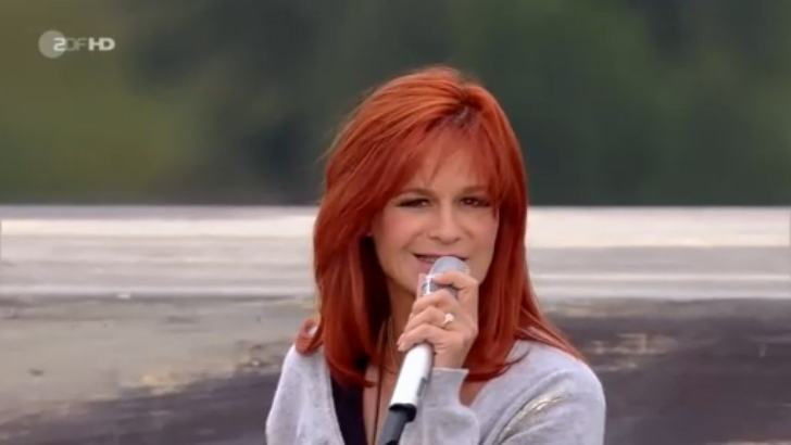 Andrea Berg - Atlantis Lebt ( ZDF Herbstshow 27.10.2013)