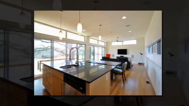 Ma Modular’s Blanco River House is a Modern Green Prefab Near Austin, TX смотреть онлайн