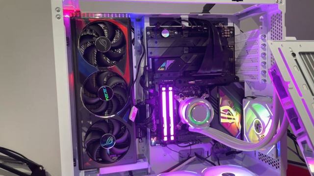 Asus Rog Strix Upright GPU Install In Lian Li Dynamic Evo IT DOESNT FIT смотреть онлайн