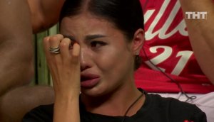 Дом-2: Захар засаживает Яну Шафееву