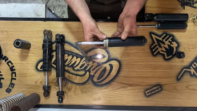 Амортизатори на мотоцикл Дніпро Урал. смотреть онлайн