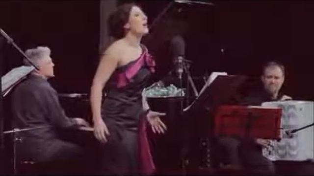 Ирина Сигал и Трио "Астория" - Танго "Nostalgias" смотреть онлайн