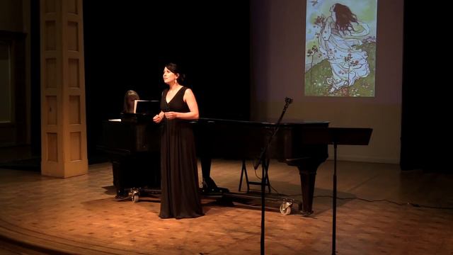 "A Birthday" By Kari Medina (text C. Rossetti) Heather Whitney, Soprano смотреть онлайн