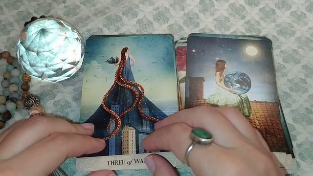 Обзор Таро Мистических моментов / Tarot of Mystical Moments смотреть онлайн