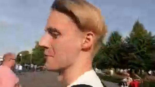 ПРАНК НАД ДЕВУШКОЙ! РЕАКЦИЯ ЛЮДЕЙ на ВЫХОДКИ (ft. Климкина В ПРАНКЕ) смотреть онлайн