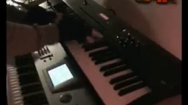 ROLAND JUNO D WORKSTATION | Jam