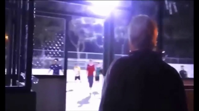 Дед пришел в качалку и уделал всех качков! смотреть онлайн