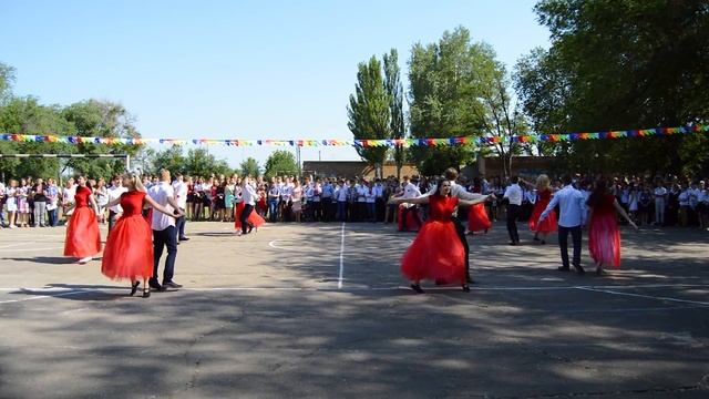 Выпускной вальс - Школа 11 Марганец by Sevastidi смотреть онлайн