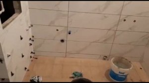 КЛАДКА ПЛИТКИ ТОНКОСТИ УКЛАДКИ ПЛИТКИ НА НЕРОВНЫЕ СТЕНЫ