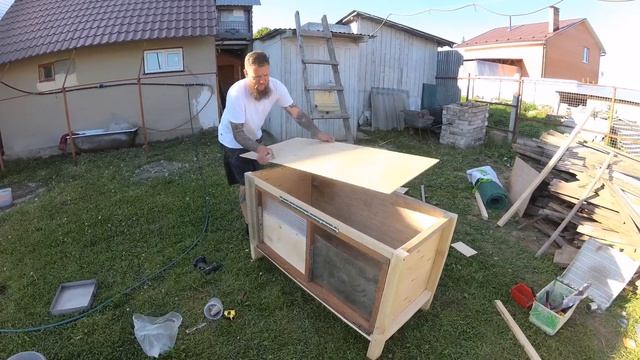 Я на земле. Брудер для бройлеров своими руками. смотреть онлайн